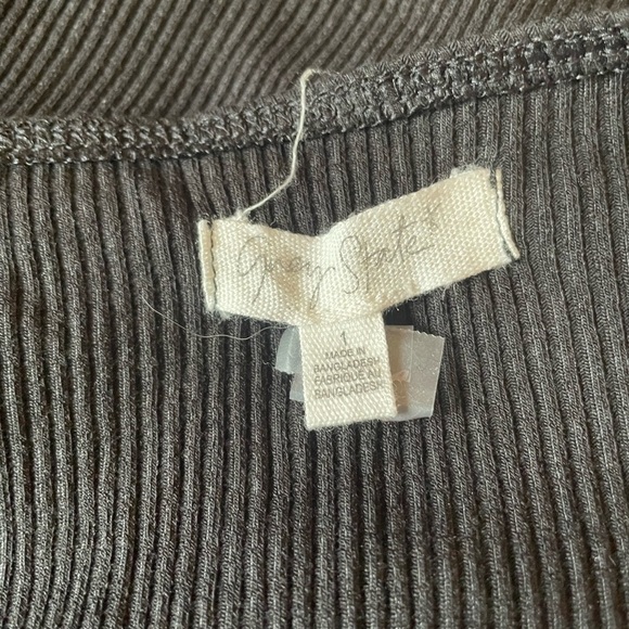 Grey State Giselle top in deep black - Picture 5 of 8